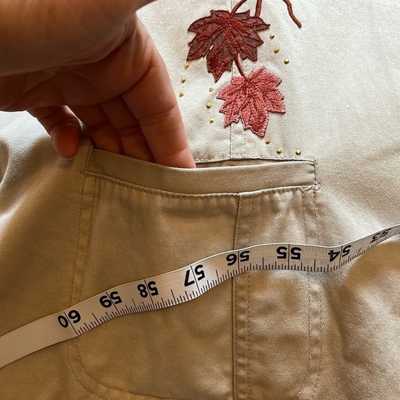 Shipshe-2X-tan-button down, lighter weight, long sleeve, Embroidered fall jacket - Picture 7 of 15